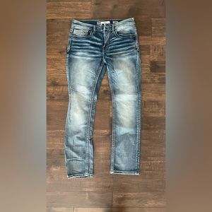 Men’s buckle jeans. Size 36R. Great condition.